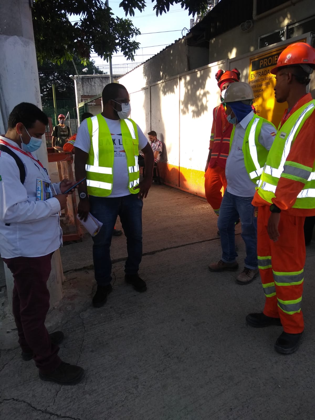 LINHA 6 LARANJA VIDA NA OBRA